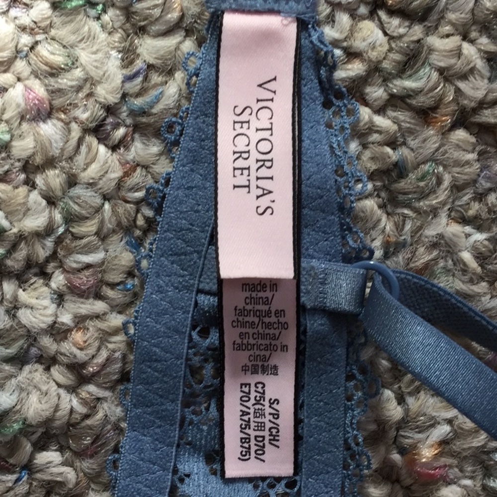 Victoria’s Secret bra sz Sm - Picture 4 of 4